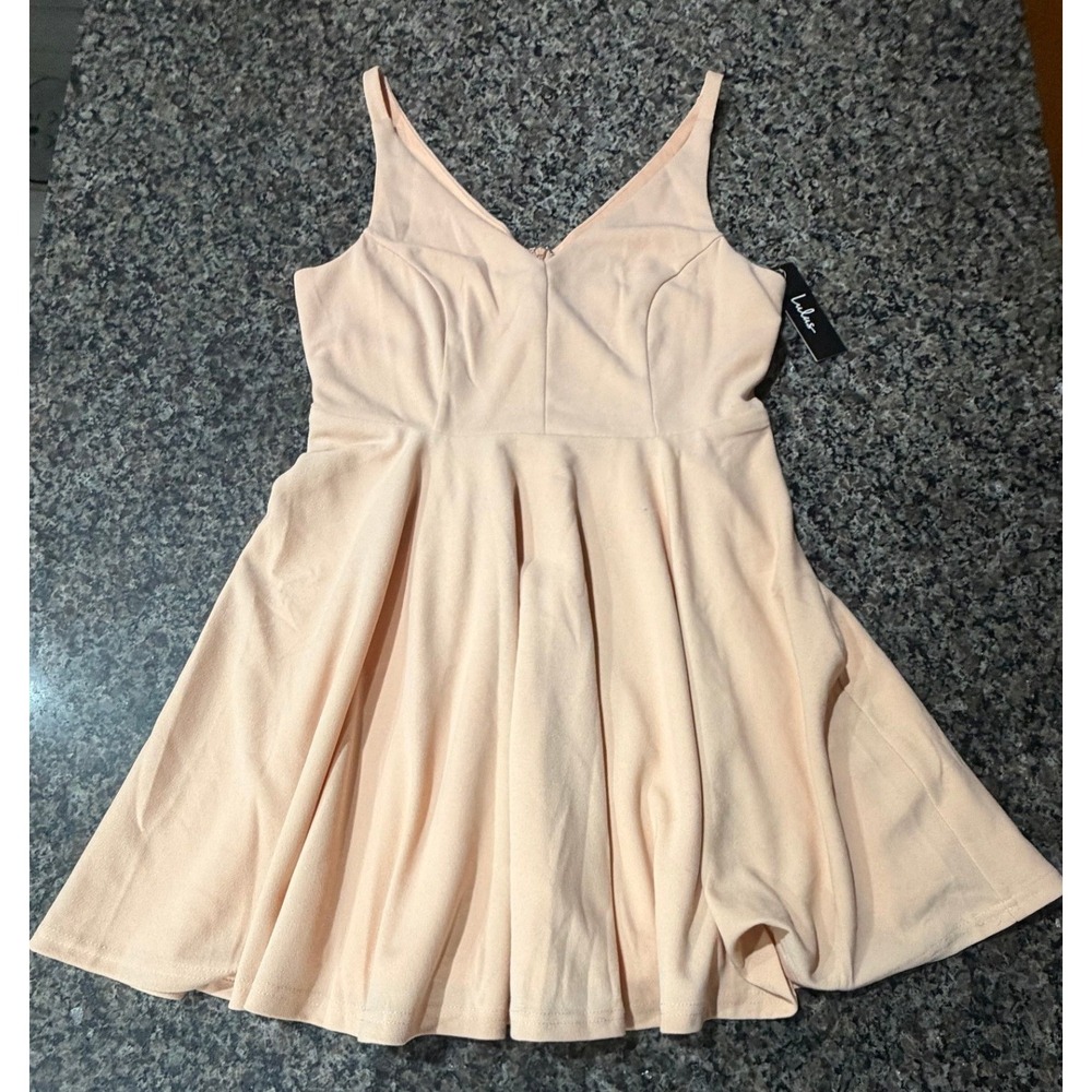 Lulus Womens Peach V-Neck Fit and Flare Skater Mini Dress NWT Large